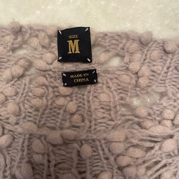 Stunning Open Knit Tunic Sweater - Picture 5 of 5